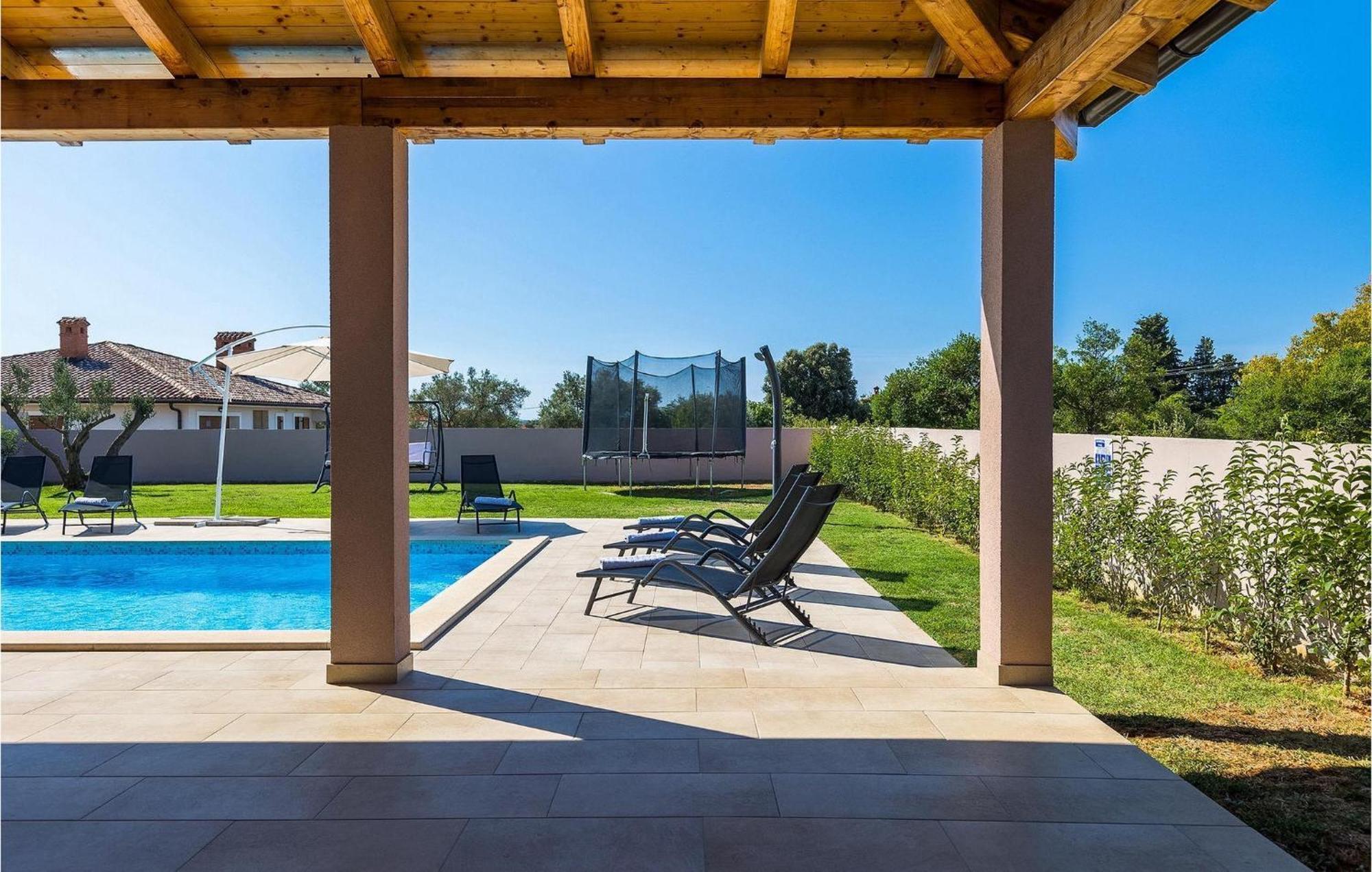 Enjoy Holiday home