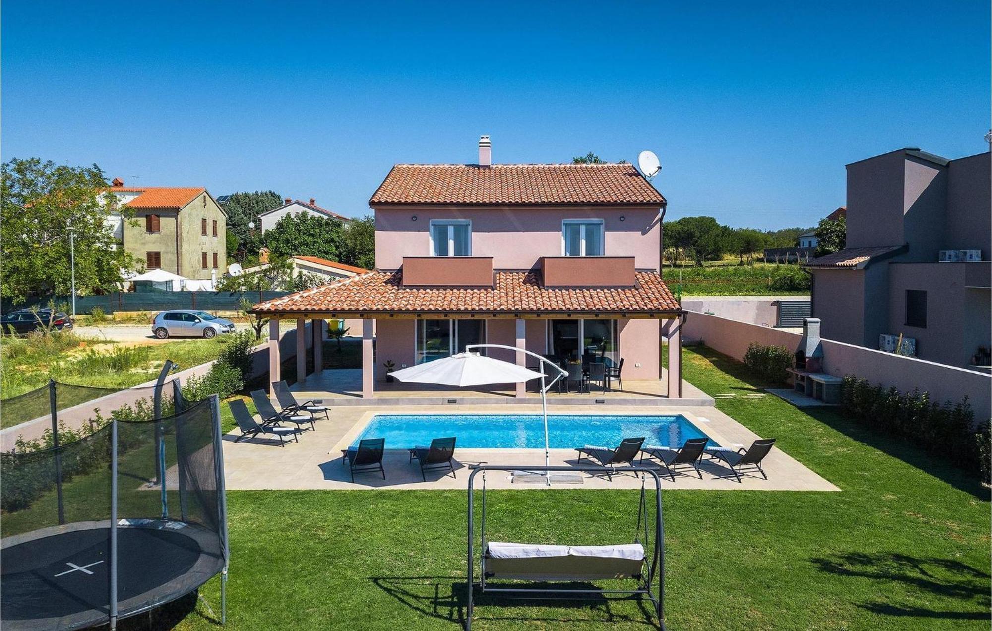 Holiday home Enjoy